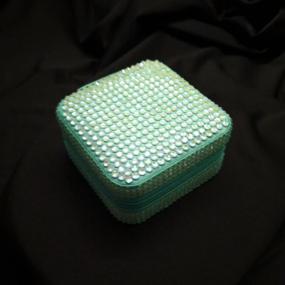 Tiffany Blue Jewelry Box, Girls' First Jewelry Box, Small Jewelry Box, Unique - Picture 3 of 7